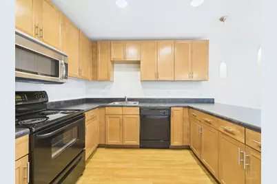 711 W 32nd Street #139, Austin, TX 78705 - Photo 3