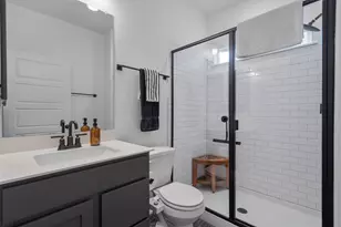 6408 Wagon Spring St, Del Valle, TX 78617 - Photo 17