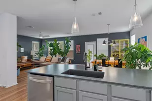 6408 Wagon Spring St, Del Valle, TX 78617 - Photo 9