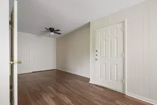 5300 Guadalupe St, Austin, TX 78751 - Photo 5