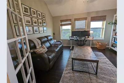 10000 Planters Woods Drive, Austin, TX 78730 - Photo 7