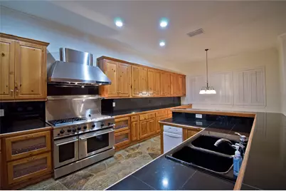 17323 Fountain Bluff Drive, San Antonio, TX 78248 - Photo 7