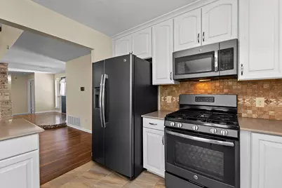 11906 River Oaks Trail, Austin, TX 78753 - Photo 13