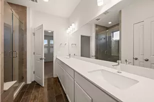 9203 Moonstone Dr, Austin, TX 78729 - Photo 17