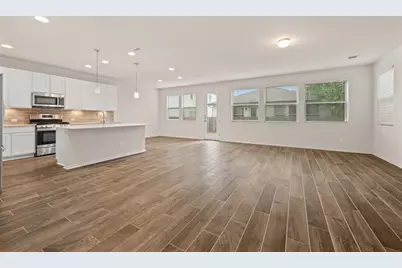 9203 Moonstone Drive, Austin, TX 78729 - Photo 7