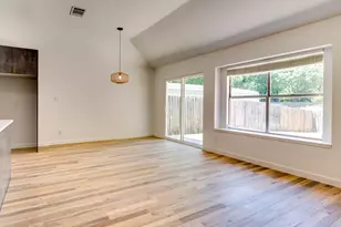 13022 Staton Dr, Austin, TX 78727 - Photo 11