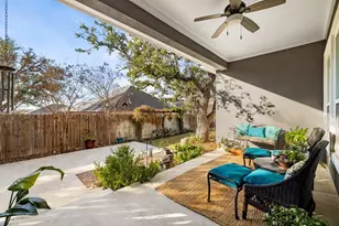 711 CHINKAPIN DR, Fredericksburg, TX 78624 - Photo 23