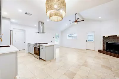 11417 Ptarmigan Drive, Austin, TX 78758 - Photo 3