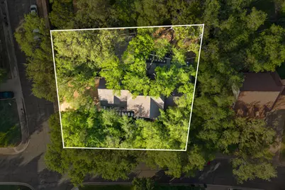 4704 Wild Briar Pass, Austin, TX 78746 - Photo 37