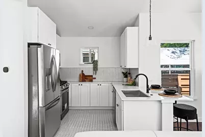 1006 Cherico Street, Austin, TX 78702 - Photo 7