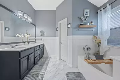 150 Manchester Lane, Austin, TX 78737 - Photo 13