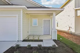 425 Rear Boot Wy, Liberty Hill, TX 78642 - Photo 3