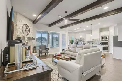 105 Houston Cove, Liberty Hill, TX 78642 - Photo 11