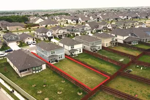 137 Bennington Dr, Liberty Hill, TX 78642 - Photo 21