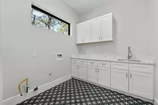 319 Akaloa Dr, Bastrop, TX 78602 - Photo 29