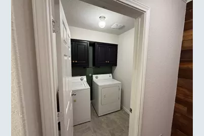 206 Windridge Drive N, Lockhart, TX 78644 - Photo 5