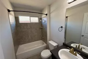 206 Windridge Dr N, Lockhart, TX 78644 - Photo 13