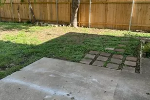 7104 Hardy Dr, Austin, TX 78757 - Photo 19