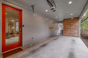 209 El Paso St, Austin, TX 78704 - Photo 29