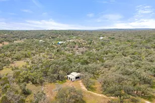 8139 Ozark Dr, San Marcos, TX 78666 - Photo 7