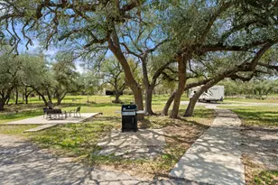 8139 Ozark Dr, San Marcos, TX 78666 - Photo 35