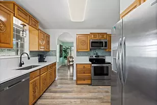 8139 Ozark Dr, San Marcos, TX 78666 - Photo 17