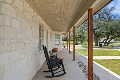 8139 Ozark Drive, San Marcos, TX 78666 - Photo 9