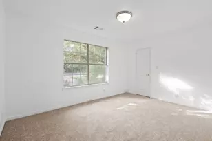 1815 Rue de Saint Tropez, Austin, TX 78746 - Photo 35