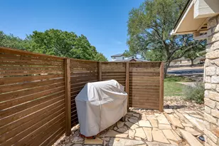 305 Onyx Dr, Horseshoe Bay, TX 78657 - Photo 35