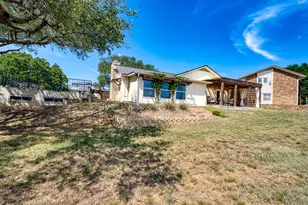 305 Onyx Dr, Horseshoe Bay, TX 78657 - Photo 25