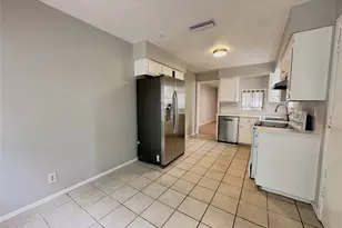 12401 Tree Line Dr, Austin, TX 78729 - Photo 5