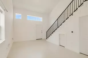2200 Rosewood Ave, Austin, TX 78702 - Photo 3
