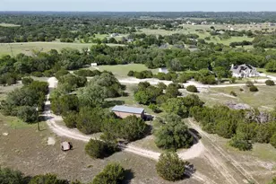 5775 Co Rd 200, Liberty Hill, TX 78642 - Photo 19