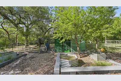 5775 County Road 200, Liberty Hill, TX 78642 - Photo 13