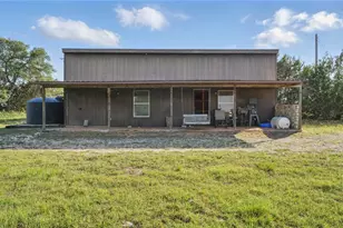 5775 Co Rd 200, Liberty Hill, TX 78642 - Photo 33
