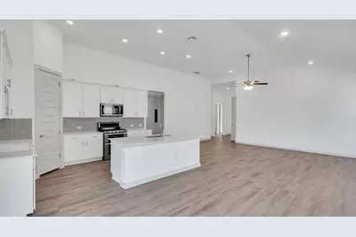 1845 Flying Horseshoe Bend, Georgetown, TX 78628 - Photo 9