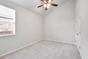 11321 American Mustang Loop, Manor, TX 78653 - Photo 17