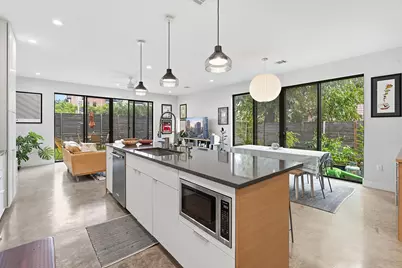 2213 E 5th Street, Austin, TX 78702 - Photo 11