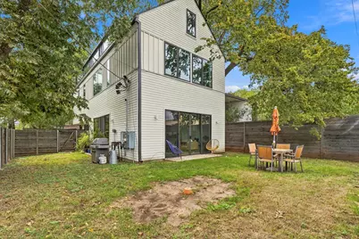 2213 E 5th Street, Austin, TX 78702 - Photo 27