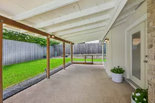 2717 Charlesworth Dr, Austin, TX 78745 - Photo 35