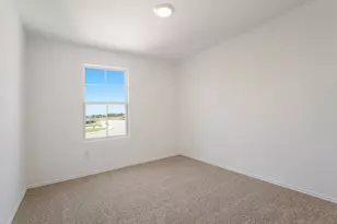 12112 Pike Bnd, Mustang Ridge, TX 78610 - Photo 17