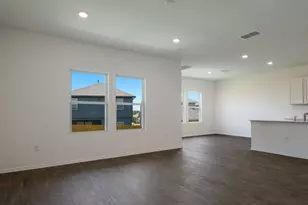 12112 Pike Bnd, Mustang Ridge, TX 78610 - Photo 5