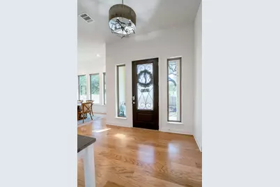 224 Diamondback Drive, Georgetown, TX 78628 - Photo 5