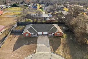 400 Topeka Ct, Nolanville, TX 76559 - Photo 3