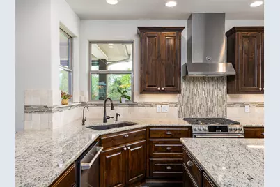 213 Angela Drive, Liberty Hill, TX 78642 - Photo 11