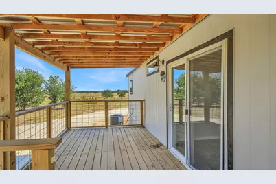 27 County Road 483, Taylor, TX 76574 - Photo 7
