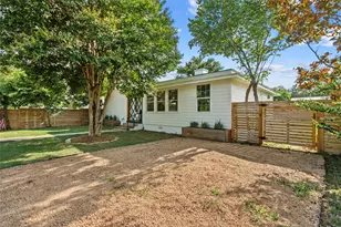 103 N Ave C, Johnson City, TX 78636 - Photo 35