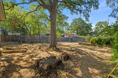 1811 Palma Plaza, Austin, TX 78703 - Photo 3