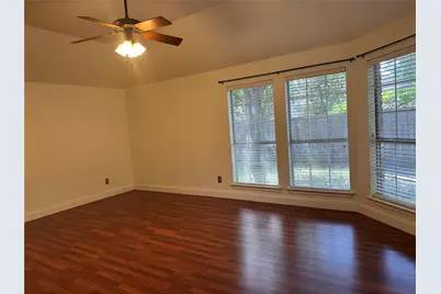 8001 Tallyho Trail, Austin, TX 78729 - Photo 15