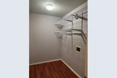 8001 Tallyho Trail, Austin, TX 78729 - Photo 5